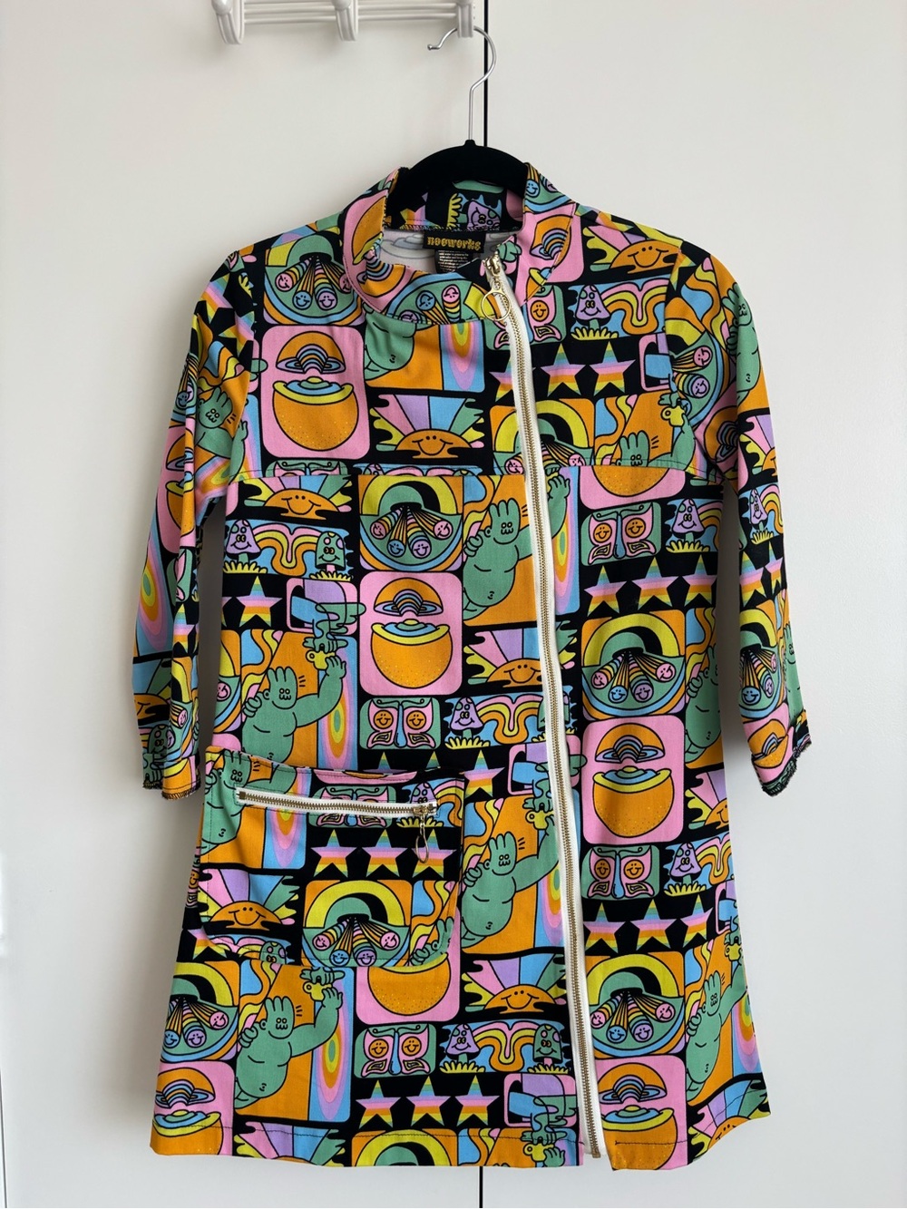 Nooworks Art Teacher Tunic in Dreyfus print, like new